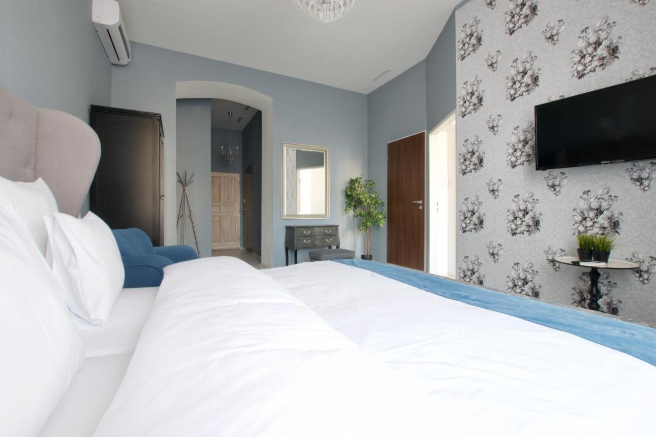 Premium Apartments By Hi5 - Astoria Square 부다페스트 외부 사진