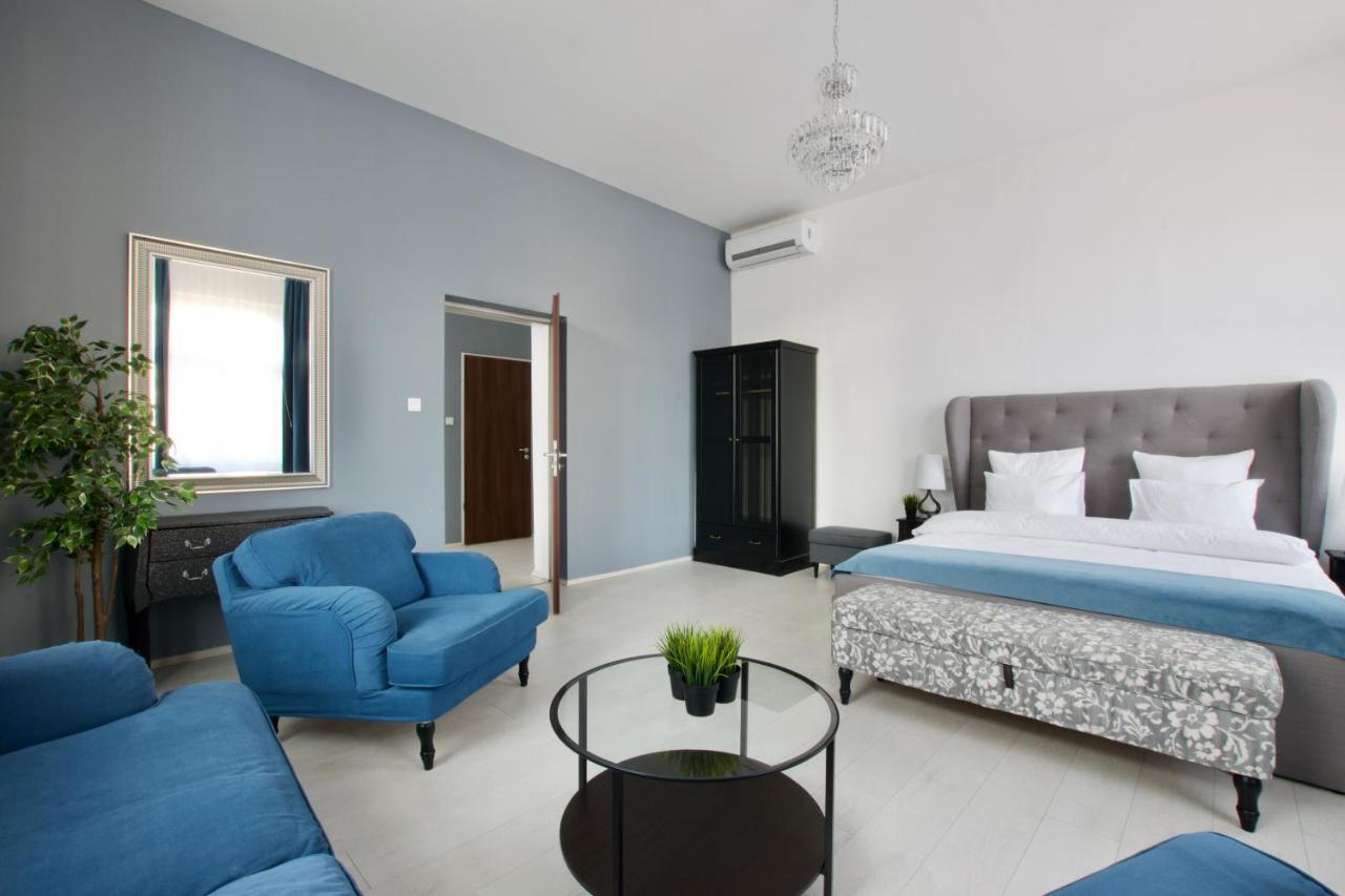 Premium Apartments By Hi5 - Astoria Square 부다페스트 외부 사진