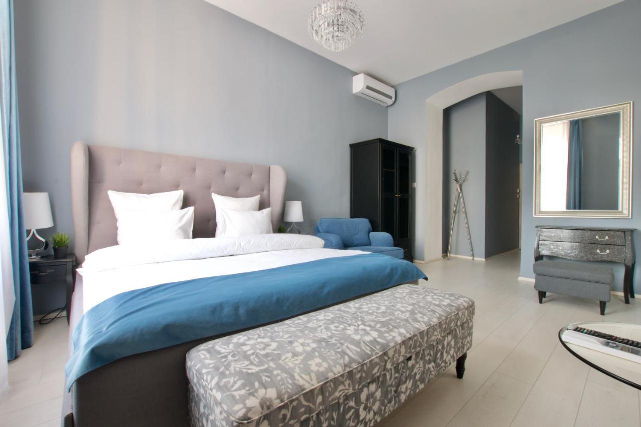 Premium Apartments By Hi5 - Astoria Square 부다페스트 외부 사진