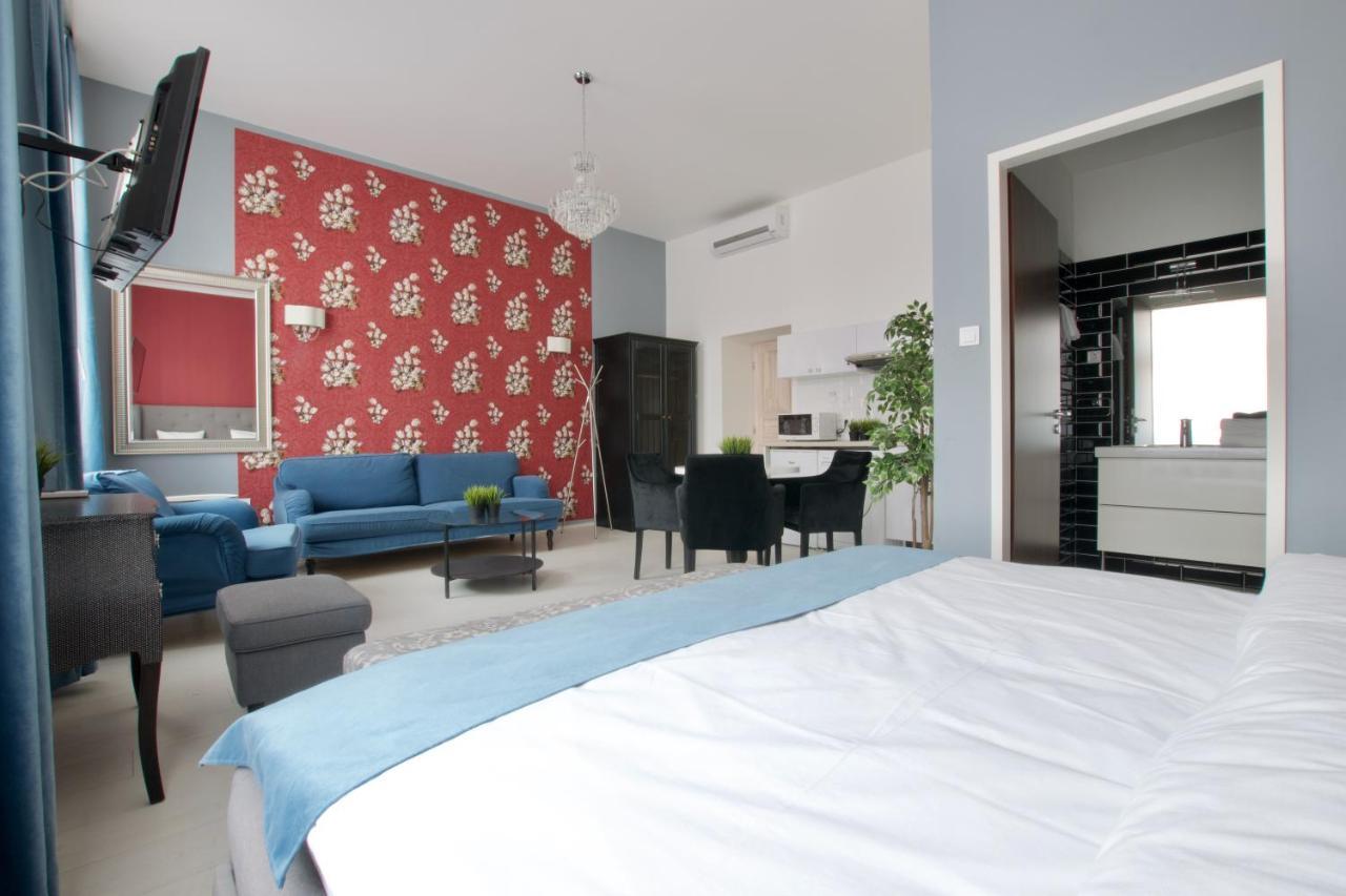 Premium Apartments By Hi5 - Astoria Square 부다페스트 외부 사진